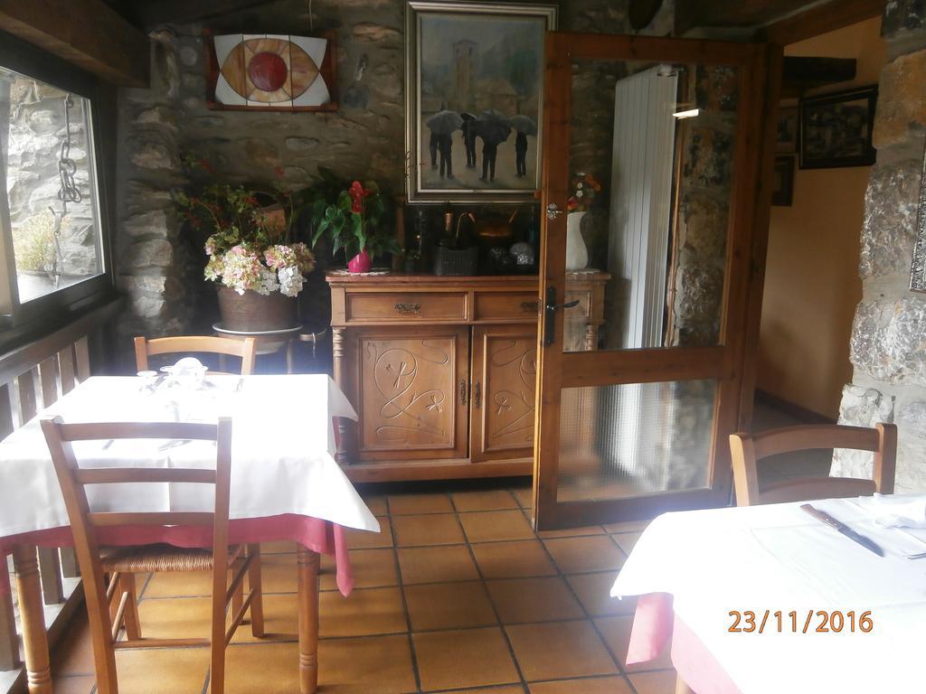 Hostal El Forn Beget Buitenkant foto